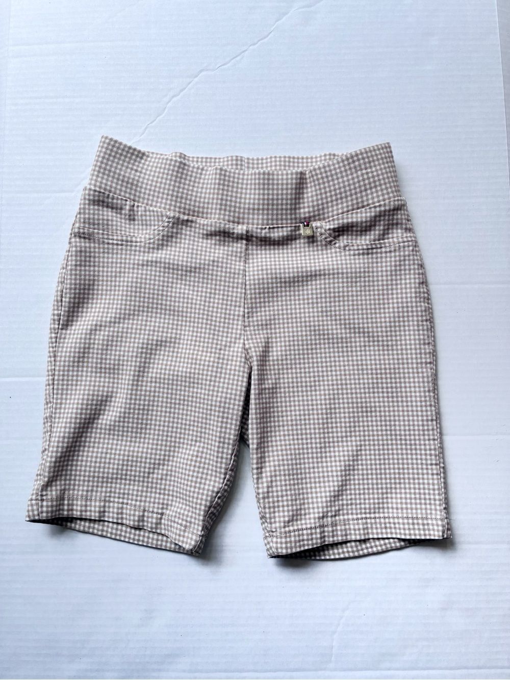 Tommy Hilfiger Pull On‎ Bermuda Stretch Shorts - Size 10 - Gingham Tan White